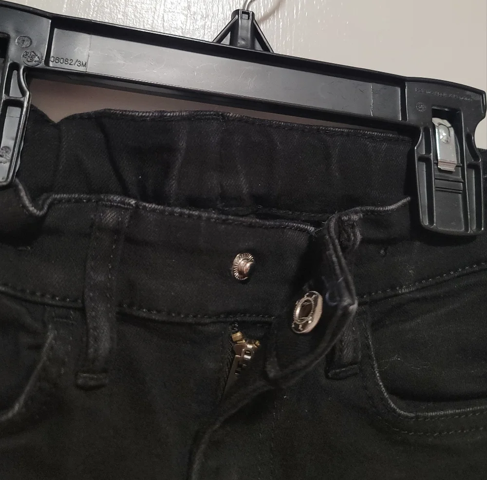 H&M Black Skinny Fit Jeans Boy's Size 6-7 Yrs - Picture 4 of 4